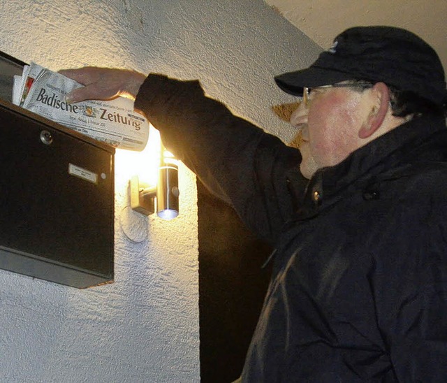 Was ntzte die beste Zeitung, wenn die...in Spitz aus Prechtal bei der Arbeit.   | Foto: Bernd Fackler