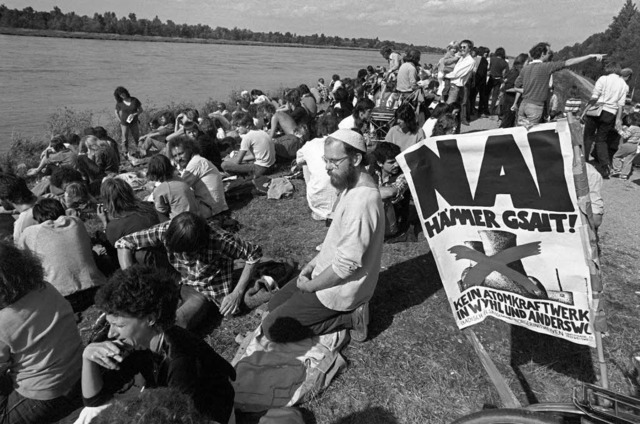 Der Widerstand gegen die  Atomkraft ha...nstration  im September 1983 bei Wyhl.  | Foto: Verwendung weltweit, usage worldwide