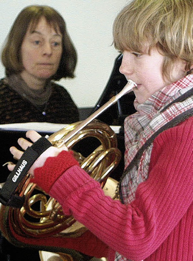 Die siebenjhrige Celina Reinhard war ...usikschule im Laufenburger Schlssle.   | Foto: Doris Dehmel