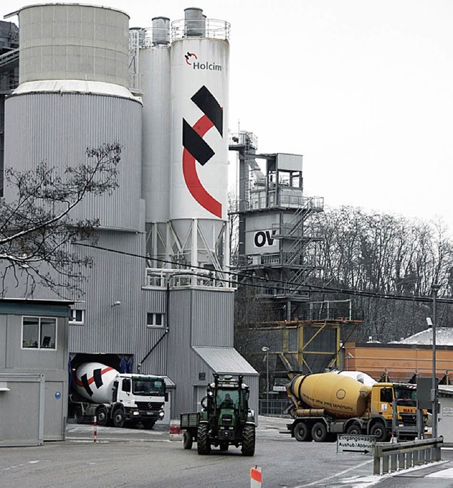 Holcim will ber 2017 hinaus in Haltingen prsent bleiben.   | Foto: Frey