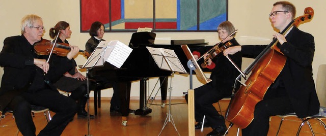 Stcke von Mendelssohn-Bartholdy prse...links) in der Breisacher Spitalkirche.  | Foto: ines sssle