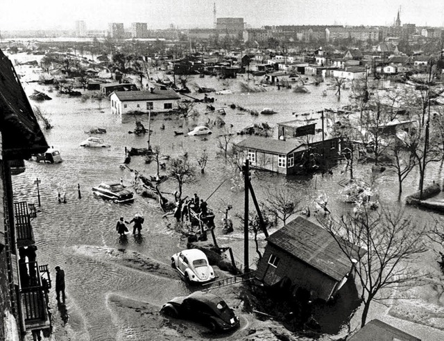 Nach der groen Flut: Hamburg im Februar 1962  | Foto: dapd/Erik Pasche