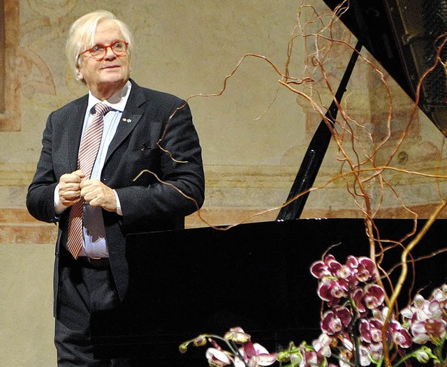 Musiker und Unterhalter: Justus Frantz in der Martinskirche   | Foto: Ehrlich