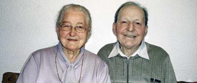 Vor 60 Jahren gaben sich  Rosa und Ludwig Stocker in Oberbergen das Jawort.  | Foto: herbert trogus