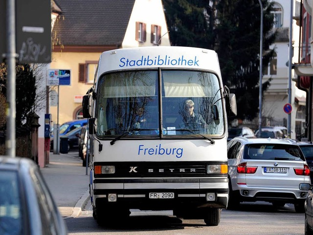 4000 Medien karrt der Bus fr aufsteigende Lesetalente an.  | Foto: Ingo Schneider