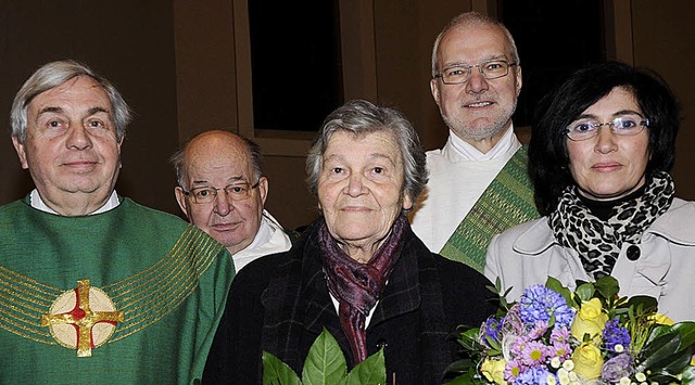 34 Jahre war Gertrud Kronauer (Mitte) ... Kohler und Nachfolgerin Carmen Saar.   | Foto: bettina SChaller