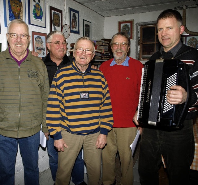 Knut Reiger, Kurt Lindau, Eugen Ebner,...Probe anwesend war Siegfried Forster.   | Foto: Greiner