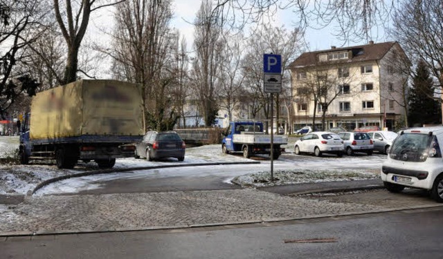 Fremdparker auf einem Anwohnerparkplat...ks) sorgten in der Wiehre fr Kritik.   | Foto: Mirja Straub