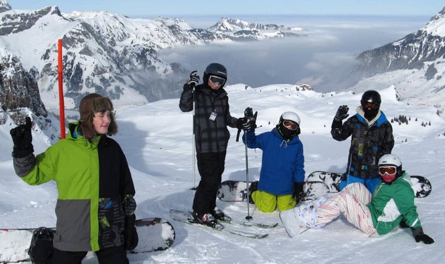 Dick vermummt und vor der Klte gesch...er Schler in den Alpen sehr gut aus.   | Foto: Schule