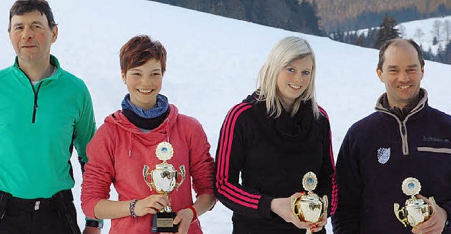 Der Skiclub-Vorsitzende Rudolf Memer ...tjana Wenk und Werner Sonner (Alpin).   | Foto: Christiane Sahli