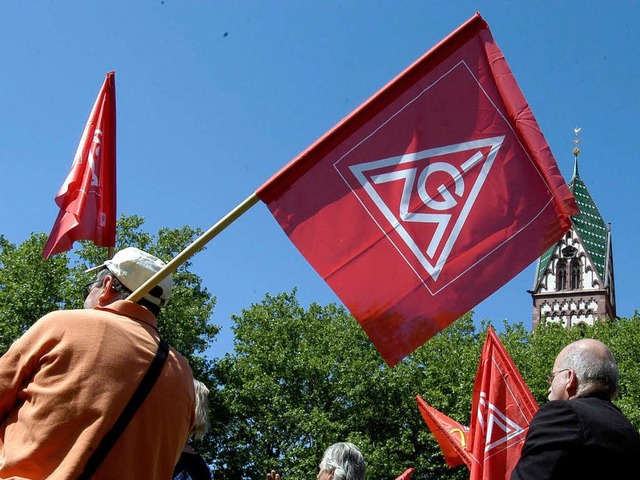 IG-Metall-Mitglieder am Tag der Arbeit in Freiburg (Archivbild).  | Foto: Ingo Schneider