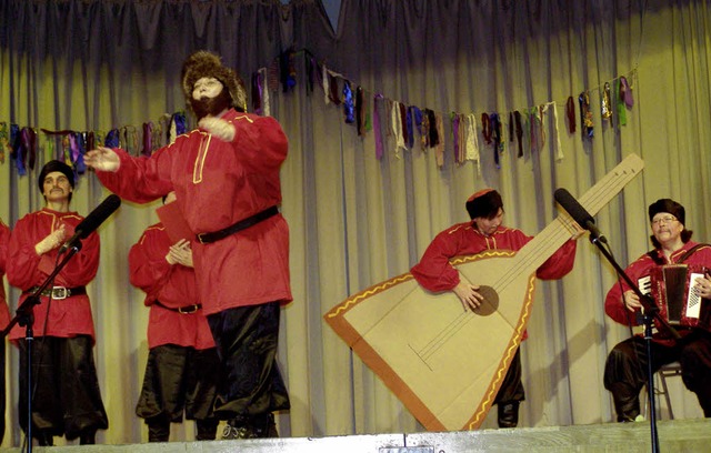 Der Kosakenchor mit Ivan Rebroff macht...elttournee auch Station in Rtenbach.   | Foto: Liane Schilling