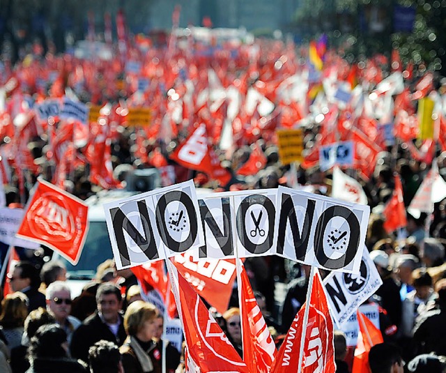 Nein, nein, nein &#8211; Protest in Madrid   | Foto: AFP