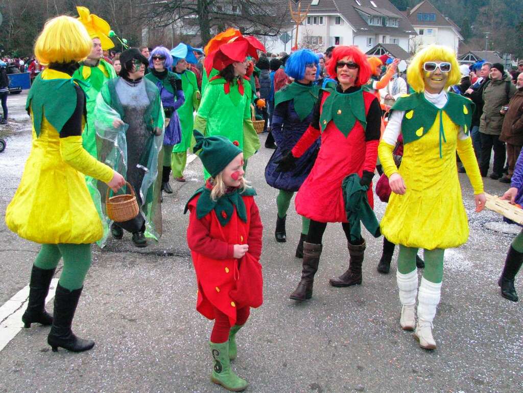 So viele Teilnehmer wie noch nie waren beim nrrischen Umzug in Mnstertal dabei.