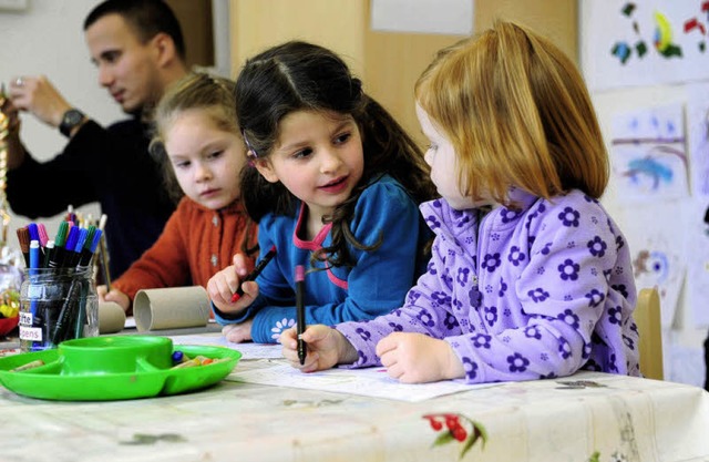 In ihrem &#8222;Atelier&#8220; knnen ...ndergarten sich knstlerich bettigen.  | Foto: Ingo Schneider