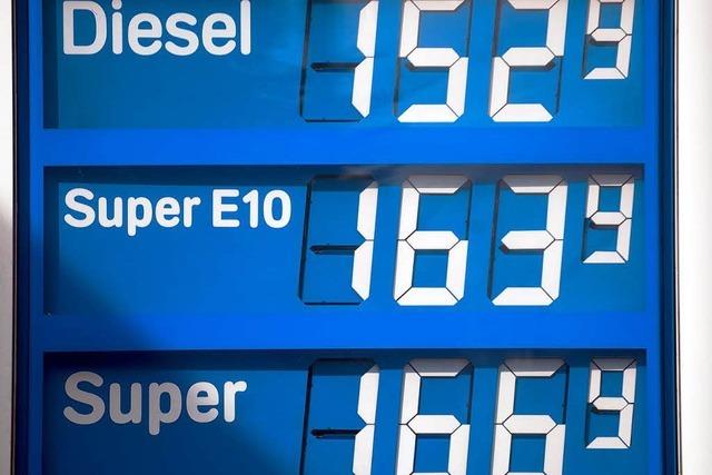 Experten: Benzinpreis bleibt auf Rekordniveau