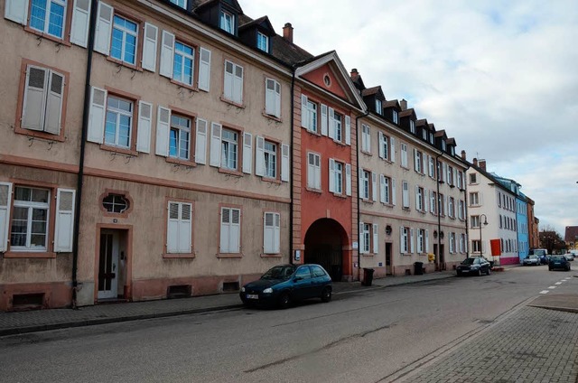 Diese Mietshuser in der Kupfertorstra...tadt Breisach auf alle Flle behalten.  | Foto: Gerold Zink