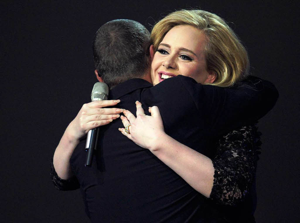 George Michael gratuliert Adele