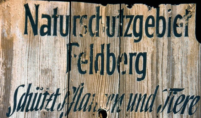 Altes Schild vom Naturschutzgebiet Feldberg    | Foto: H. Knoblauch