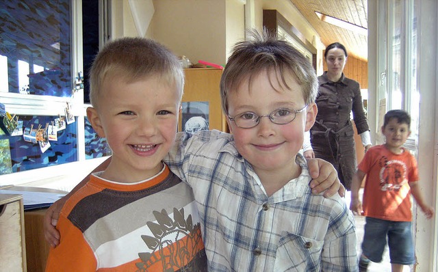 Diese zwei Jungs aus der Kindertagesst...en das freundliche Miteinander super.   | Foto: Privat