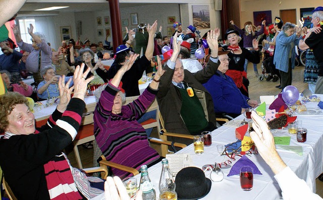 Fasnacht im Pflegeheim: &#8222;Und dann die Hnde zum Himmel <ppp></ppp>&#8220;   | Foto: BZ