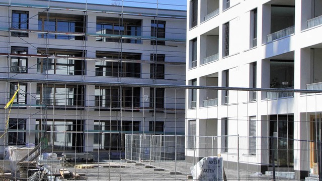 Am  Niederfeldplatz sind  Wohnungen in...rach kein Problem, Mieter zu finden.    | Foto: Sabine Ehrentreich