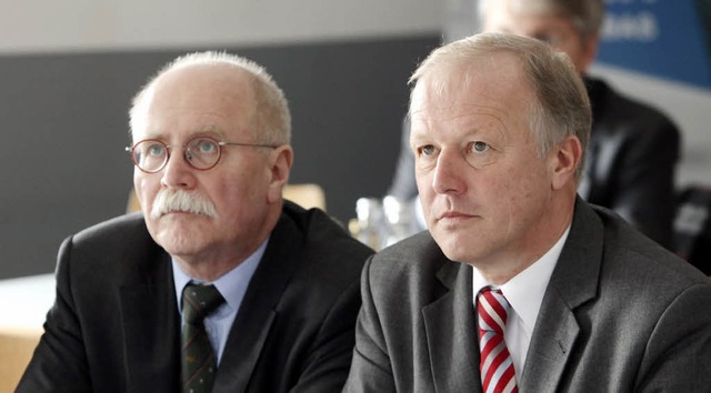 Herbert Rische und Peter Wei bei der Miller GmbH   | Foto: chr. breithaupt