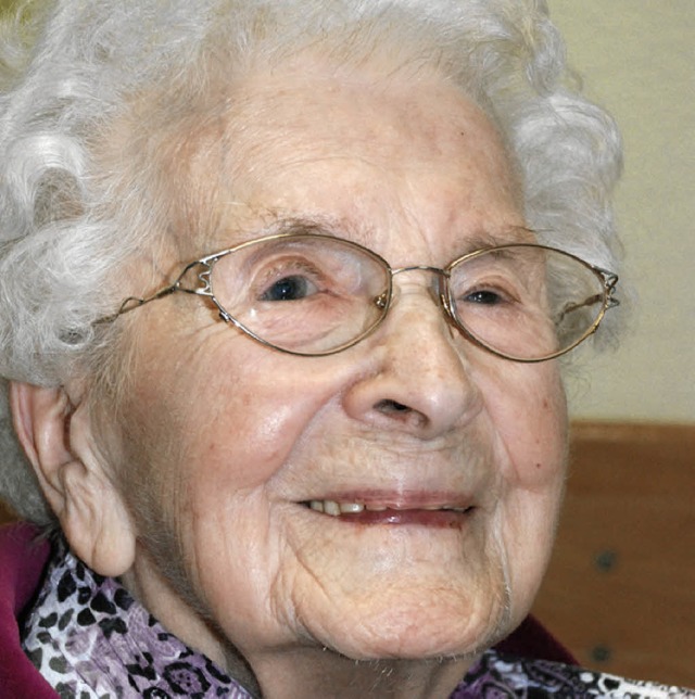 Emma Ernst -feiert ihren  100. Geburtstag   | Foto: Maja Tolsdorf