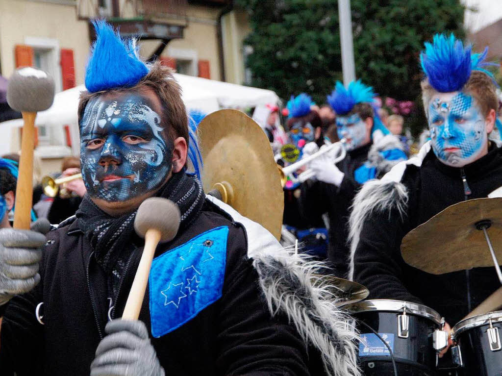 Die Stra Guggemusik aus Donzdorf brachte fetzige Musik mit.