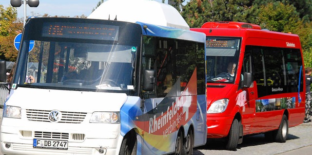 Der Stadtbus transportiert Jahr fr jahr   mehr Fahrgste ber die Grenze.   | Foto: Ralf Staub