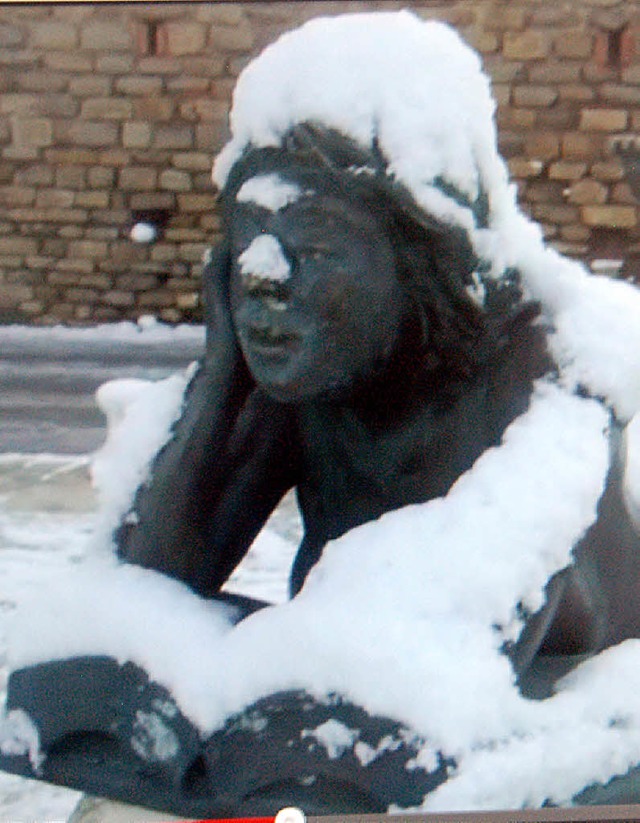 Skulptur im Schnee   | Foto: Vidal