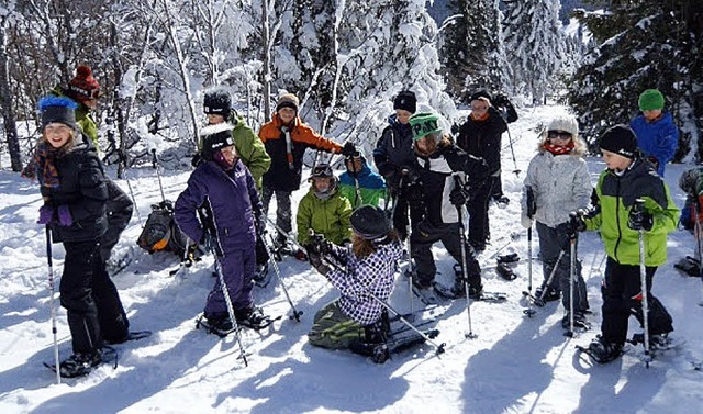 Schneeschuhe anschnallen und ab geht’s | Foto: privat Schneeschuhe anschnallen und ab geht’s | Foto: privat