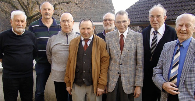 Der wiedergewhlte Vorstand (von links...ler, Hermann Rsner, Hermann Frster.   | Foto: Ingrid Arndt