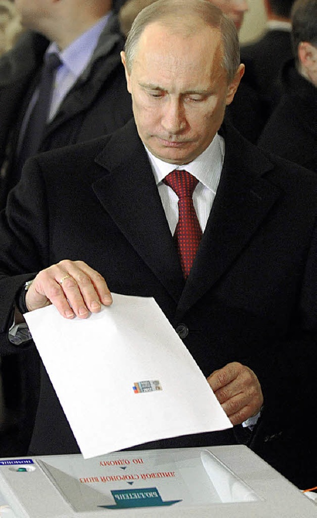 Putin beim Whlen  | Foto: afp