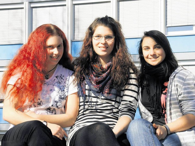 Ganz schn pfiffig: Lena Pilz (19), Verena Huber (18) und Hella Mller (19)  | Foto: sk