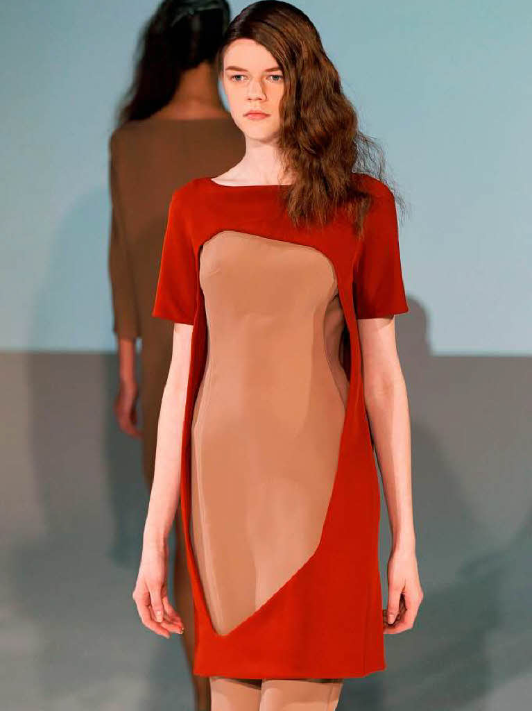 Genial geschnittenes Kleid von Hussein Chalayan