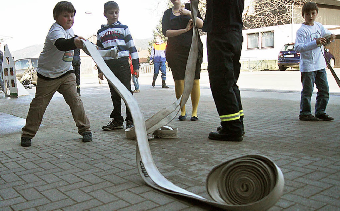 Ganzer Einsatz wurde von den kleinen B...ges der Feuerwehr in Wittnau geboten.   | Foto: Nicole Rosenthal