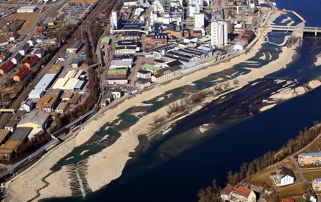 Der Rheinuferrundweg gilt als ideales ...IBA-Prozess, um das Ufer aufzuwerten.   | Foto: Erich Meyer