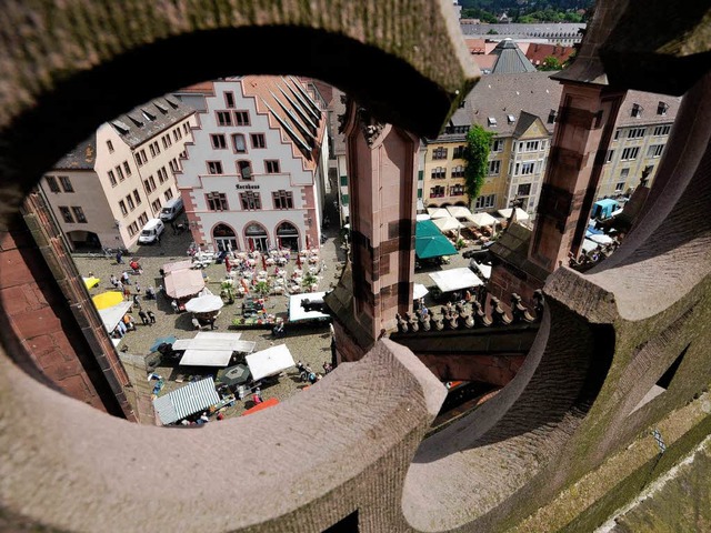 Blick vom Mnsterturm auf die trendigste Grostadt in Baden-Wrttemberg.  | Foto: Ingo Schneider