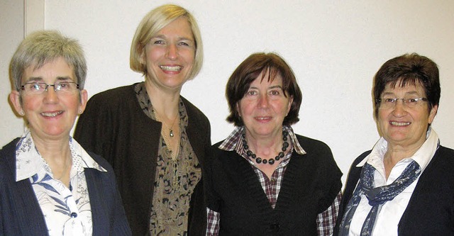 Der Vorstand der Frauengemeinschaft im...ohn, Monika Enderle und  Monika Michel  | Foto: PR