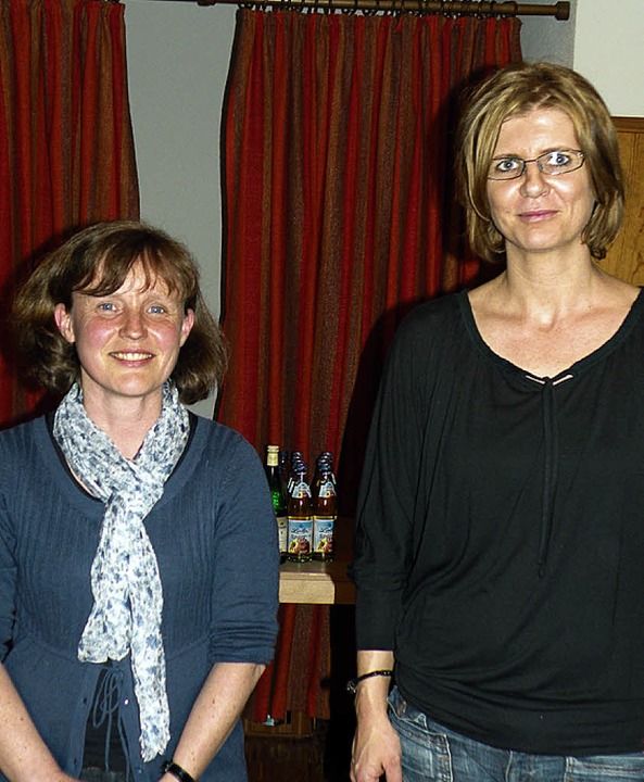 Zwei neue Gesichter im Vorstand des Fr...dra Lacher (links) und Isolde Chipman.  | Foto: Sarah Trinler