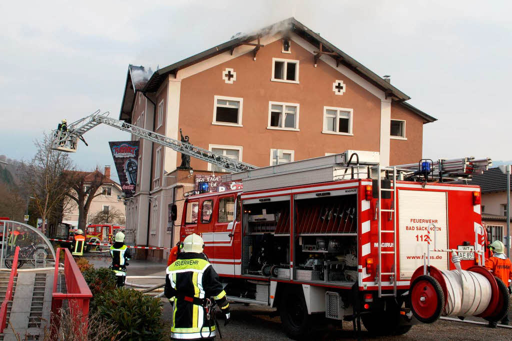 Trotz raschen und beherzten Handels der Feuerwehren konnte das Haus in Brennet nicht gerettet werden.