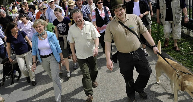 Begleitet von Ranger Alexander Schindl...derten von Laufhungrigen in die Tour.   | Foto: Rein