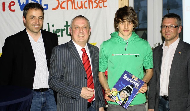 Der Skiclub Schluchsee stellt  mit Jan...arly Memer und Brgermeister Kaiser.   | Foto: Klaiber