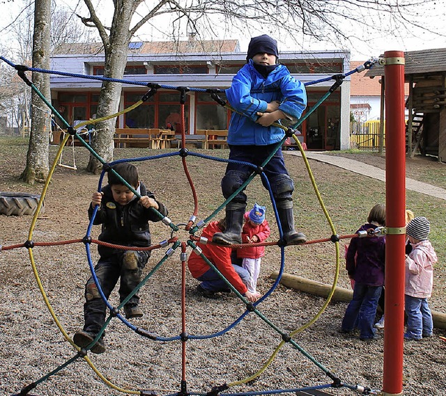 Der alte Kindergarten in hlingen, in ... Kleinkindbetreuung einbezogen werden.  | Foto: Wilfried Dieckmann