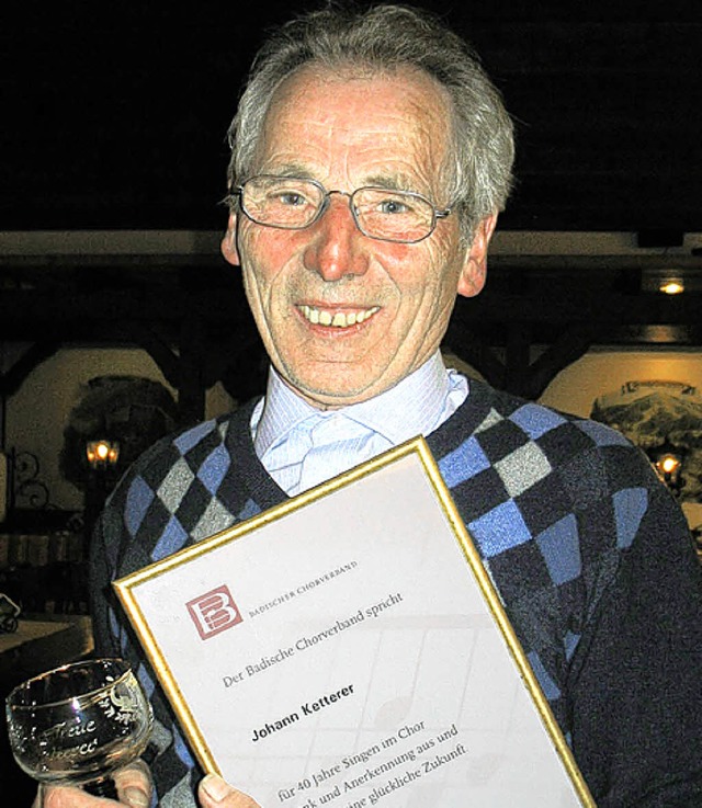 Johann Ketterer wurde fr 40 Jahre in der Sngerrunde Titisee geehrt.   | Foto: Sarah Beha