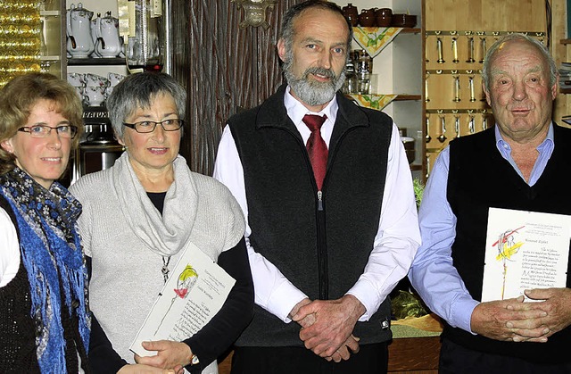 Judith Wunderle (Zweite von links) und...atsvorsitzenden Alfred Mller geehrt.   | Foto: Gert brichta