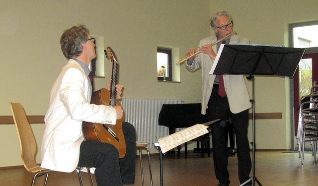 Duo Legretto gastierte in der Lebensge...s (Flte) im intensiven Ensemblespiel.  | Foto: Hildegard Karig