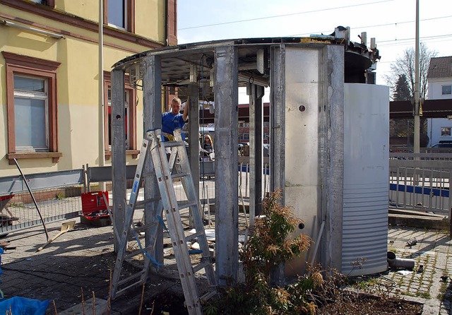 Kein stilles rtchen mehr vor Ort: Das...ird abgebaut, quasi von  OO auf Null.   | Foto: Edgar Steinfelder