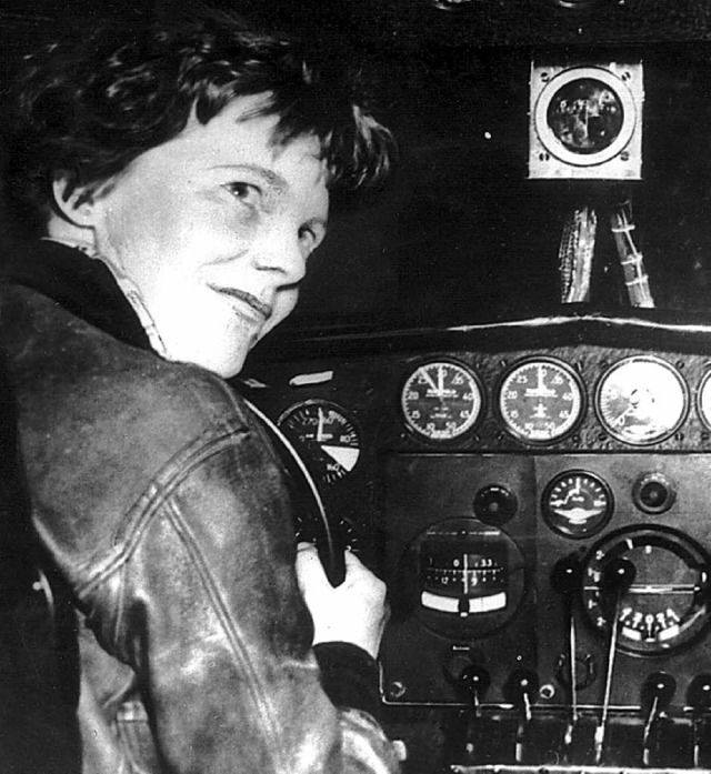 Im Cockpit: Amelia Earhart (1930)  | Foto: <BZ-Foto>afp